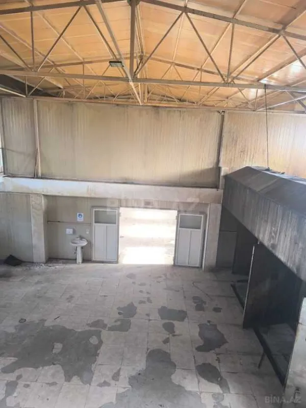 Satılır obyekt 1410.8 m²