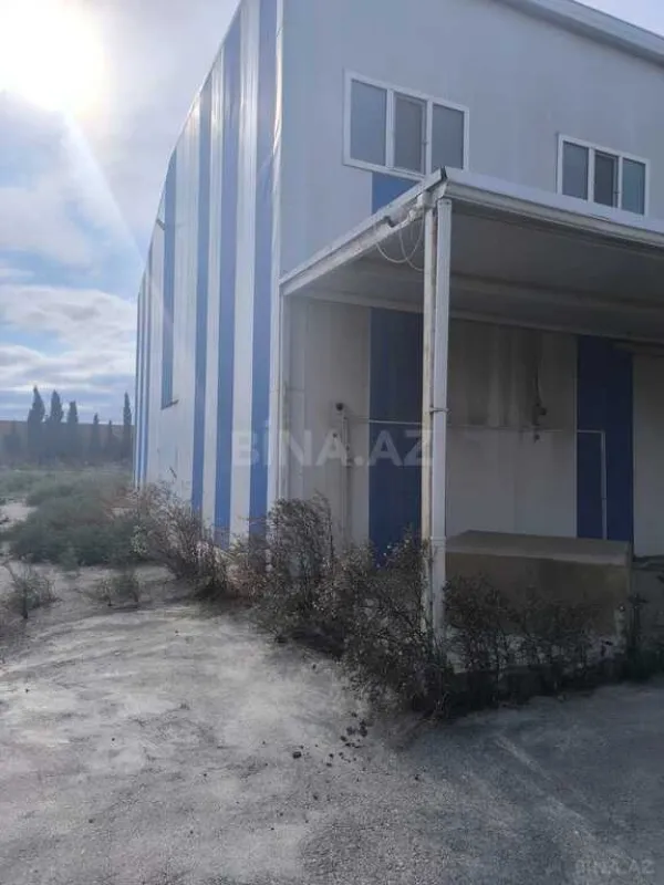 Satılır obyekt 1410.8 m²