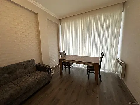 Kirayə verilir 2 otaqlı mənzil 52 m²