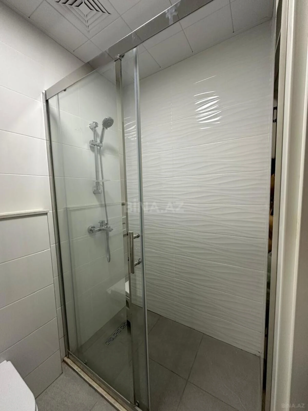 Kirayə verilir 2 otaqlı mənzil 52 m²