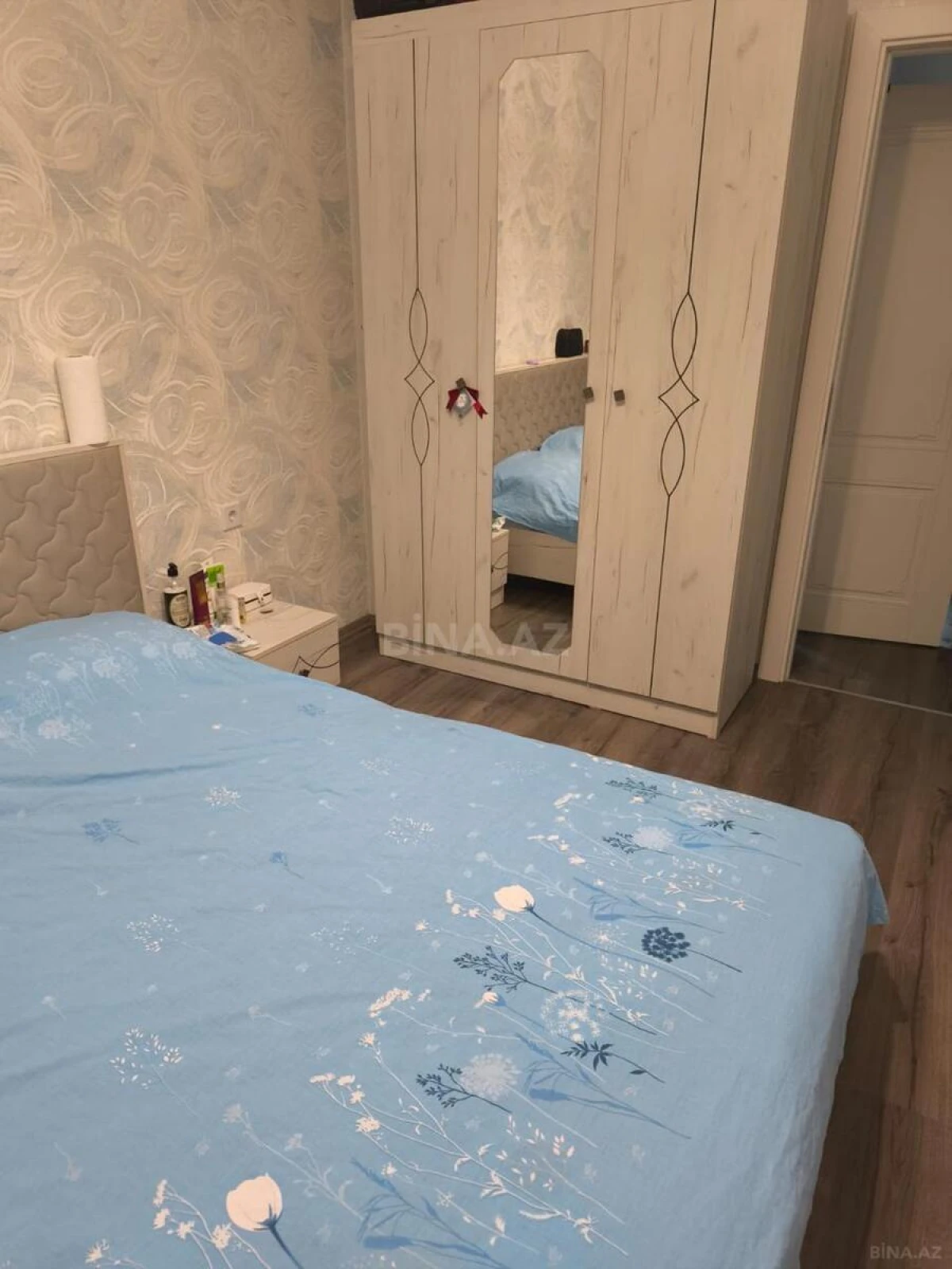 Kirayə verilir 2 otaqlı mənzil 52 m²