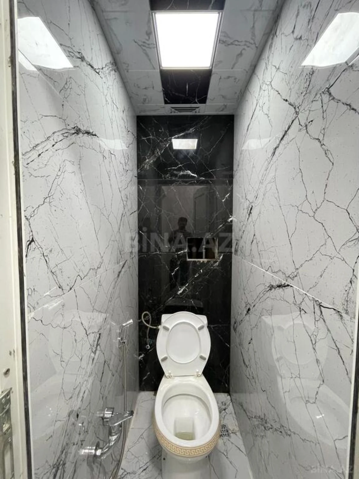 Satılır 2 otaqlı mənzil 55 m²