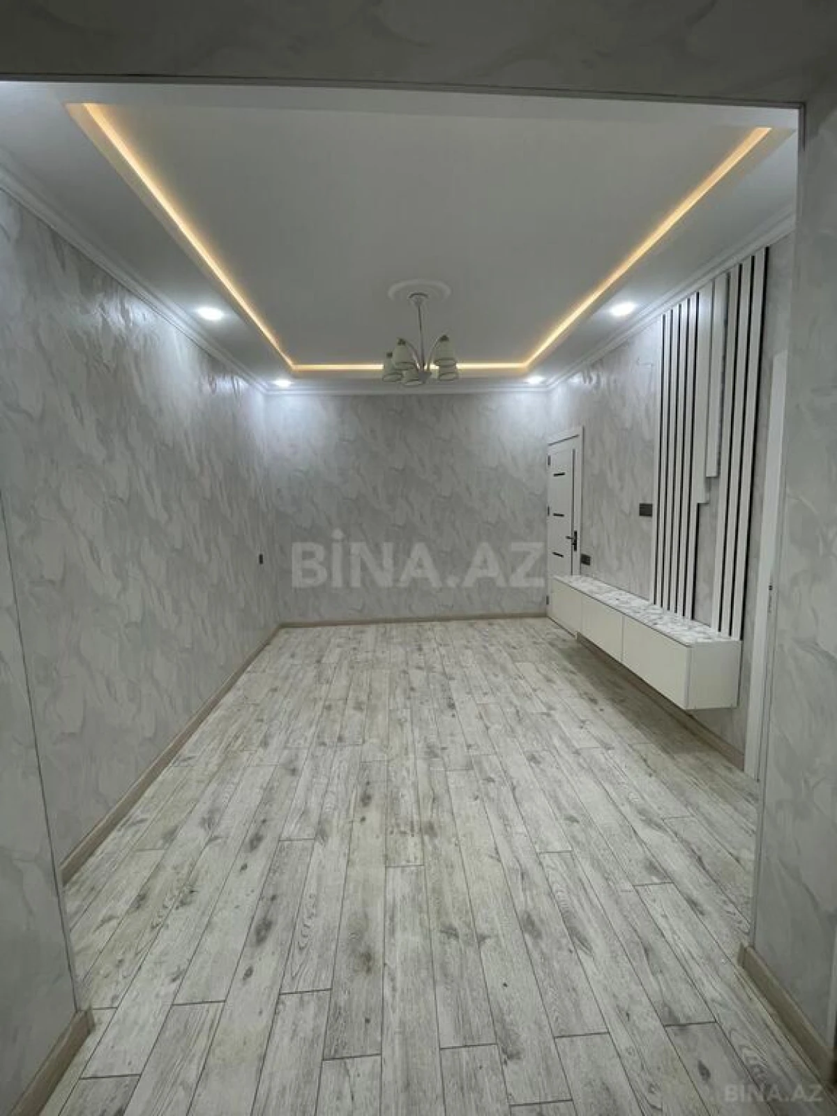 Satılır 2 otaqlı mənzil 55 m²