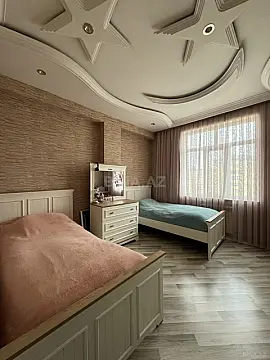 Satılır 3 otaqlı mənzil 120 m²