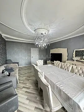 Satılır 3 otaqlı mənzil 120 m²
