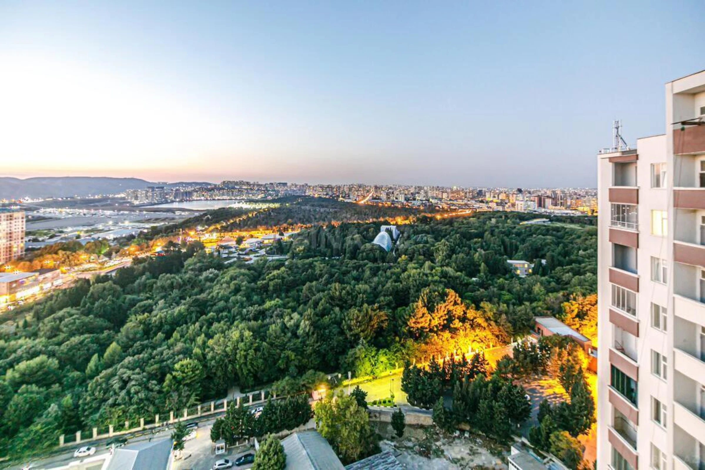 Kirayə verilir 3 otaqlı mənzil 135 m²