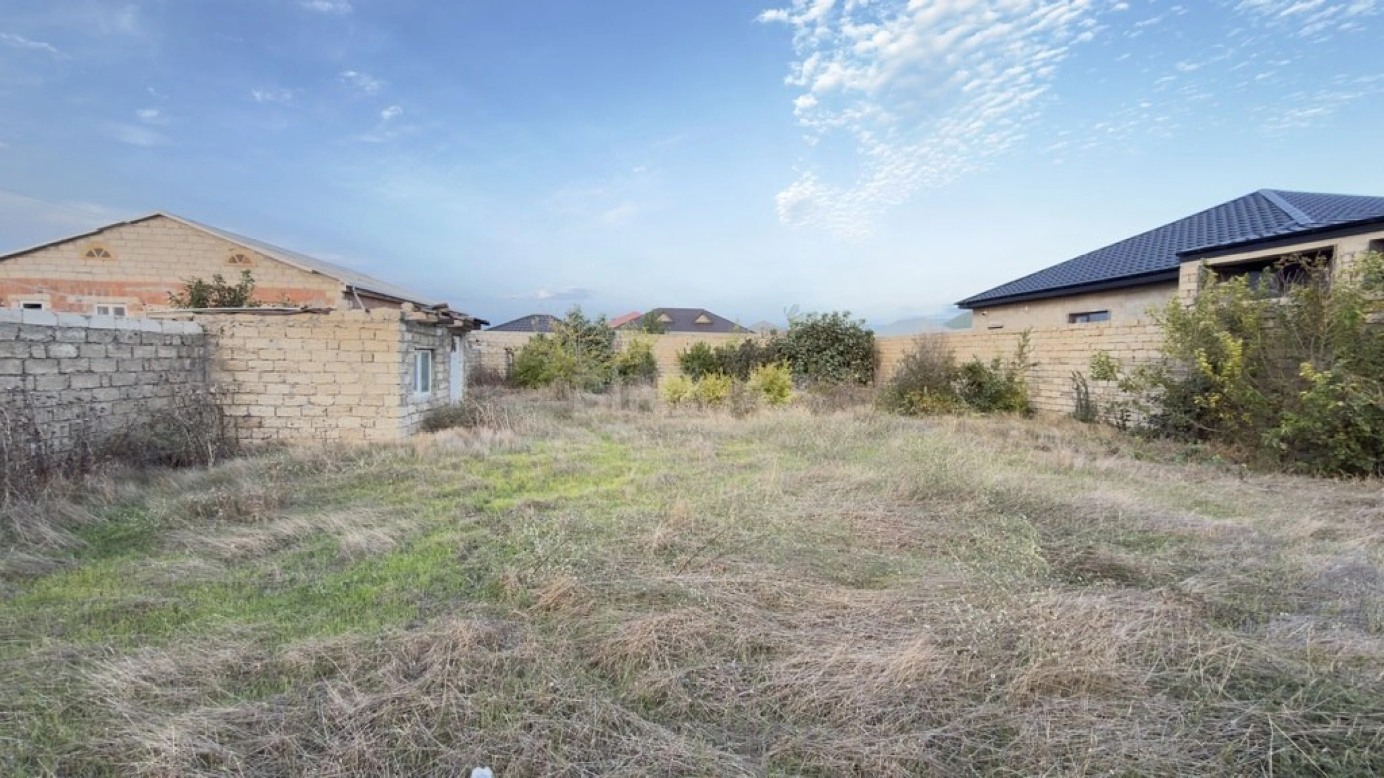 Satılır torpaq sahəsi 6 m²