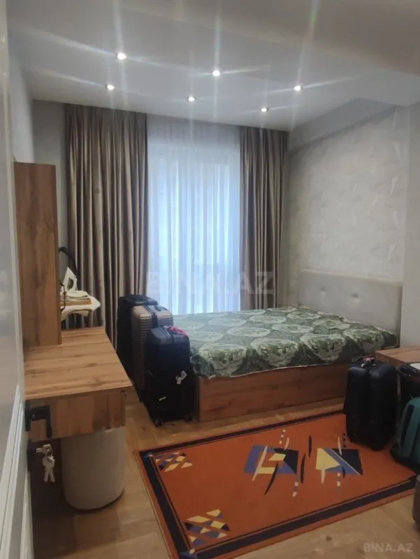 Kirayə verilir 2 otaqlı mənzil 70 m²