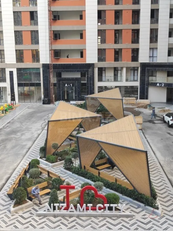 Kirayə verilir 2 otaqlı mənzil 70 m²