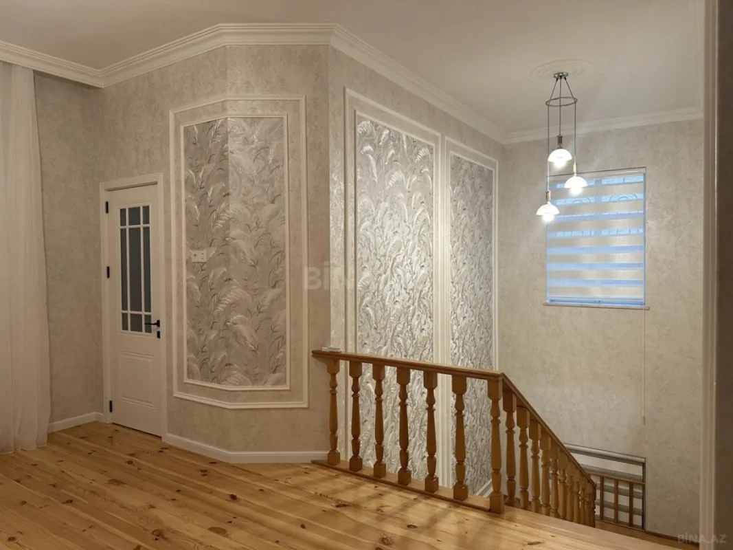 Satılır 6 otaqlı həyət evi 320 m²
