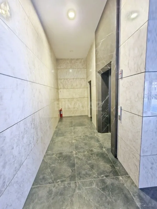 Satılır 3 otaqlı mənzil 148.4 m²