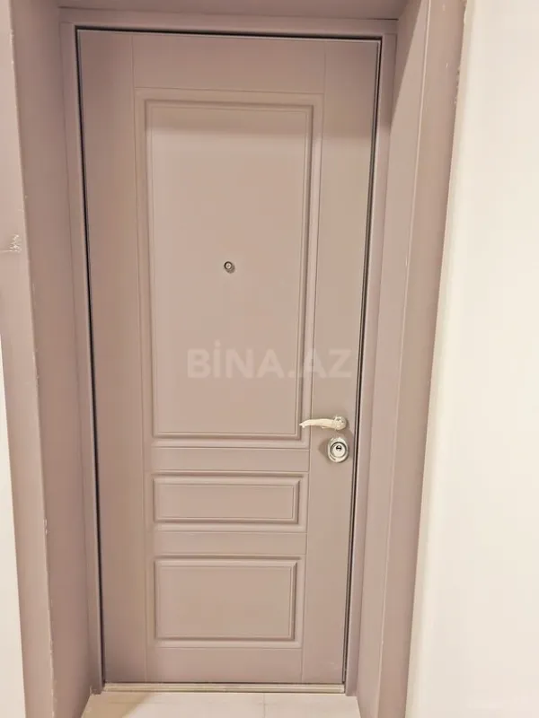 Satılır 3 otaqlı mənzil 148.4 m²