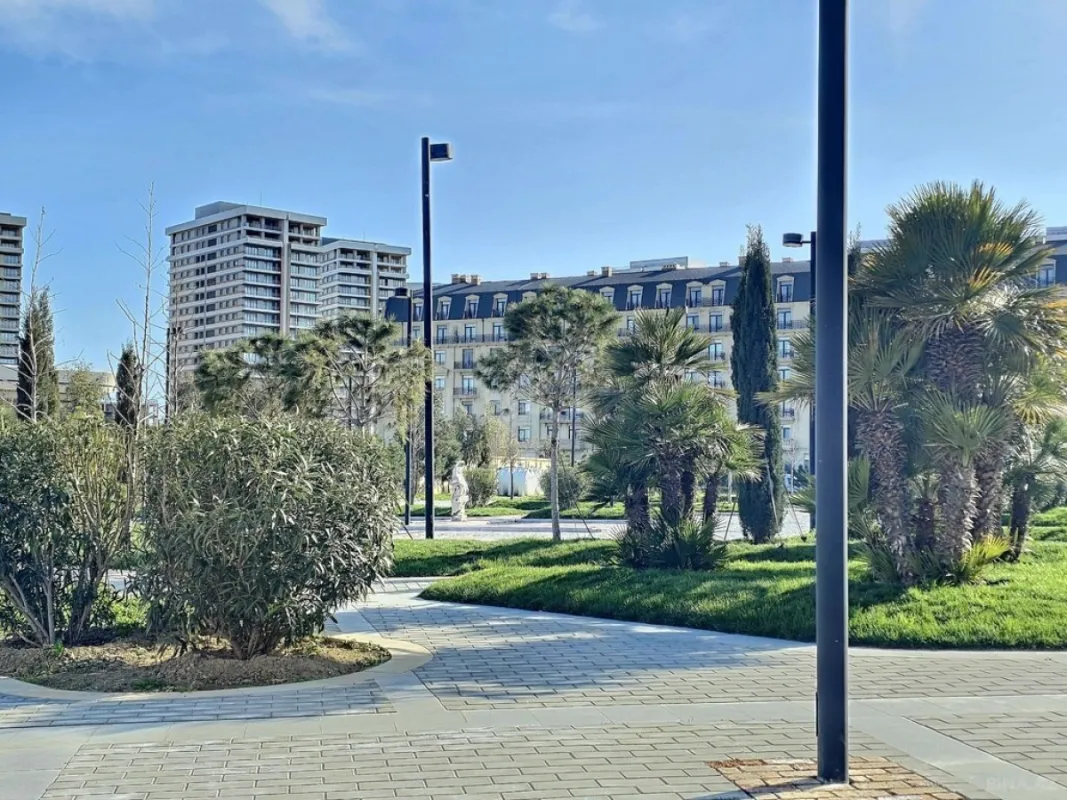 Satılır 3 otaqlı mənzil 148.4 m²