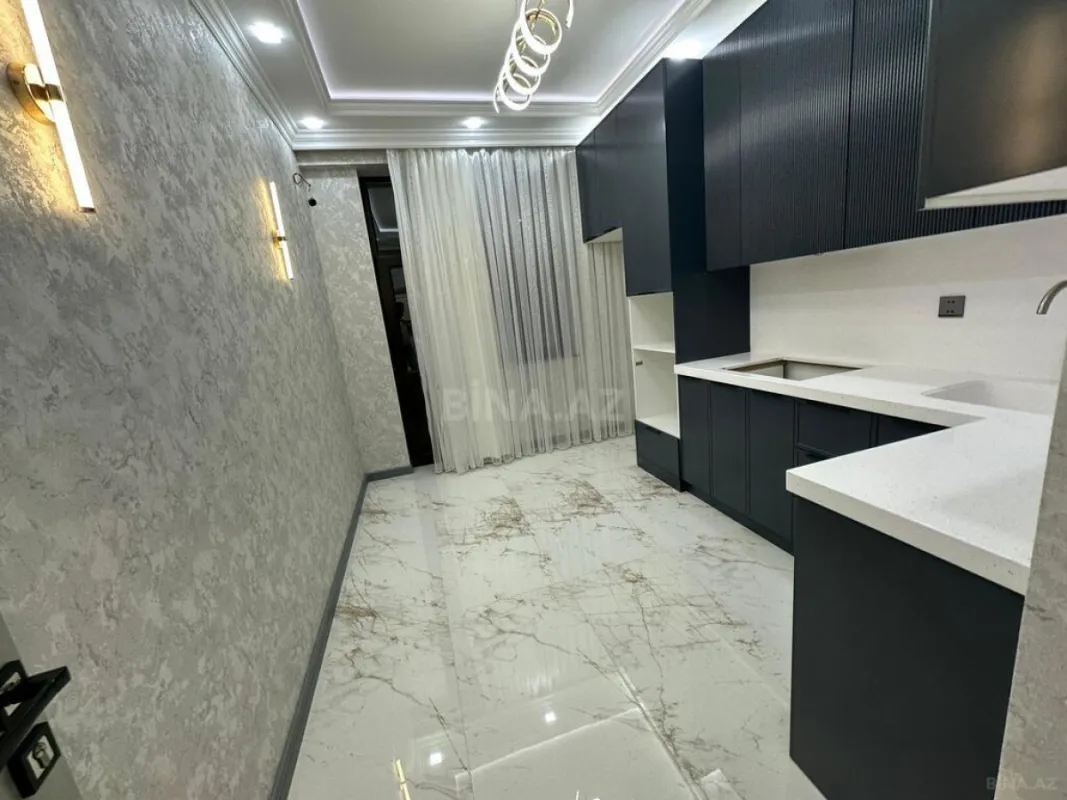 Satılır 3 otaqlı mənzil 119 m²