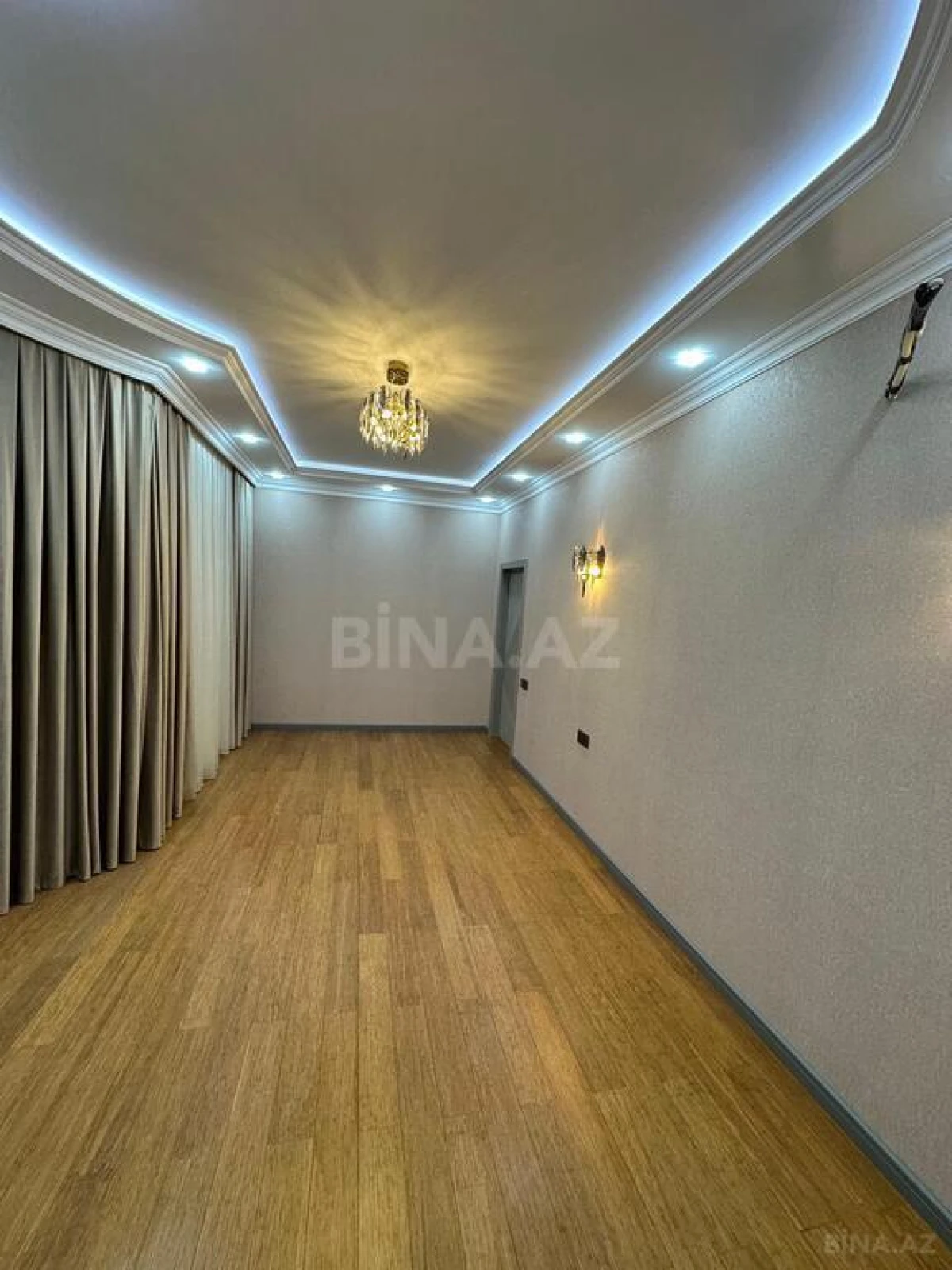 Satılır 3 otaqlı mənzil 119 m²
