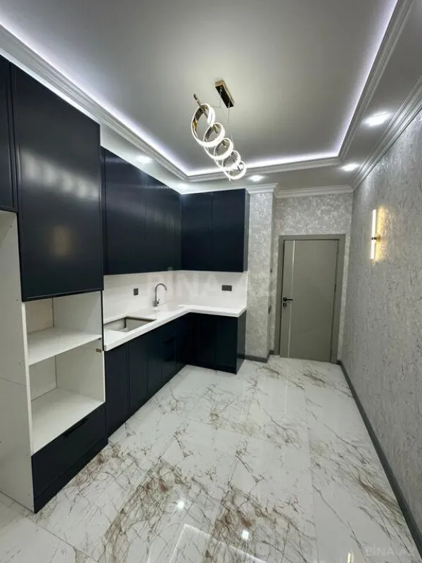 Satılır 3 otaqlı mənzil 119 m²