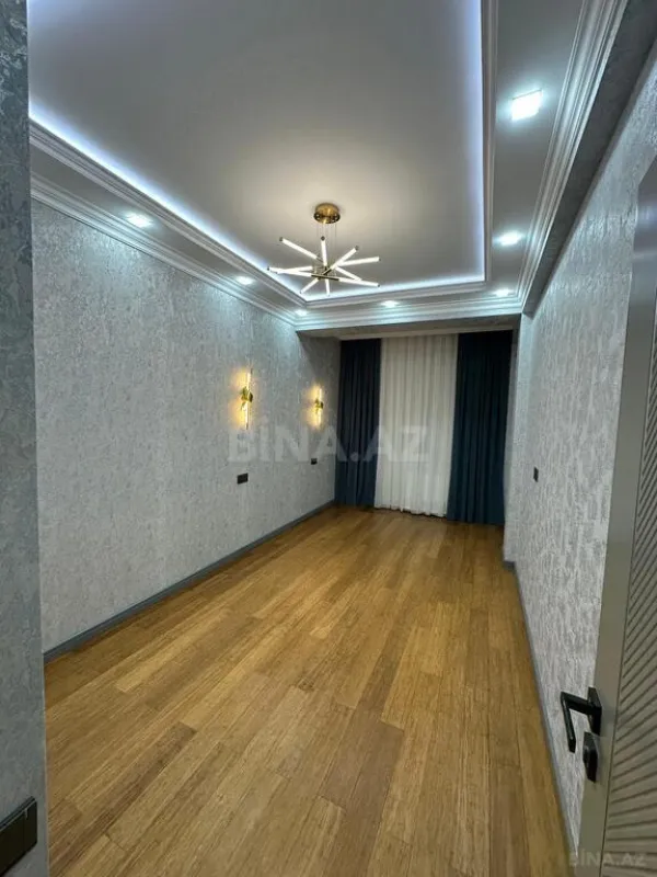 Satılır 3 otaqlı mənzil 119 m²