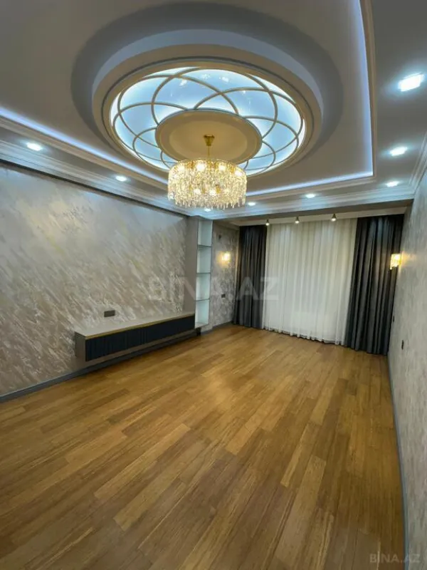 Satılır 3 otaqlı mənzil 119 m²