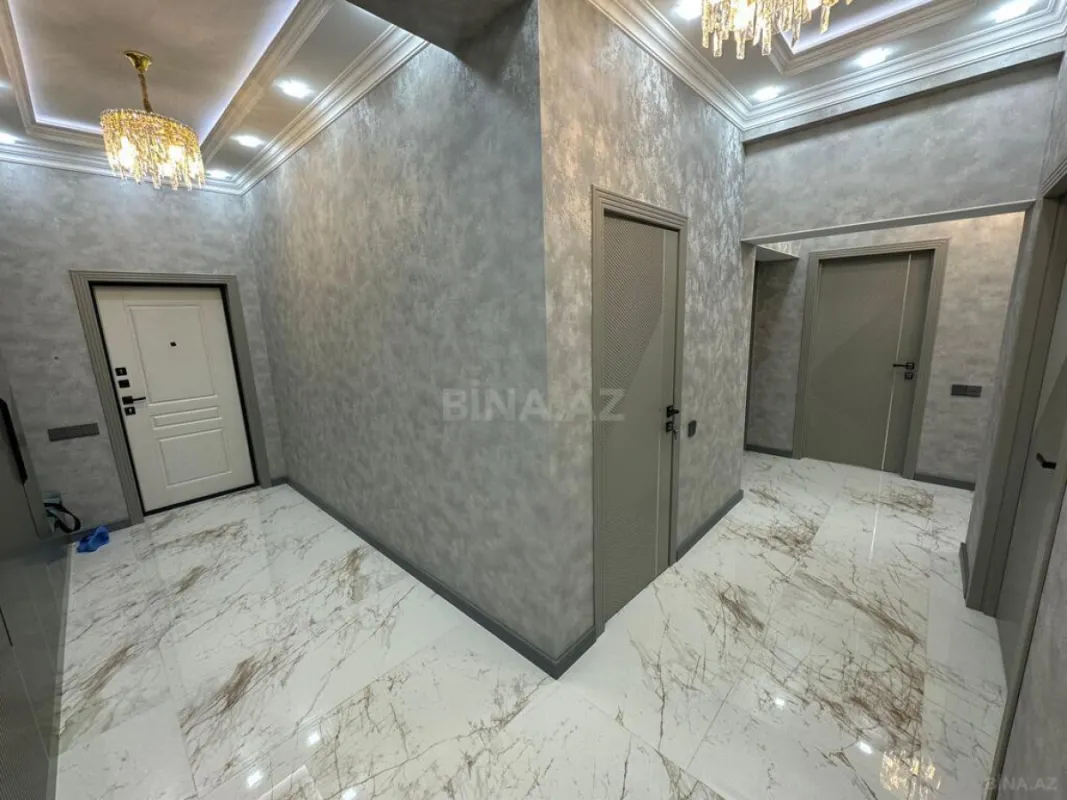 Satılır 3 otaqlı mənzil 119 m²