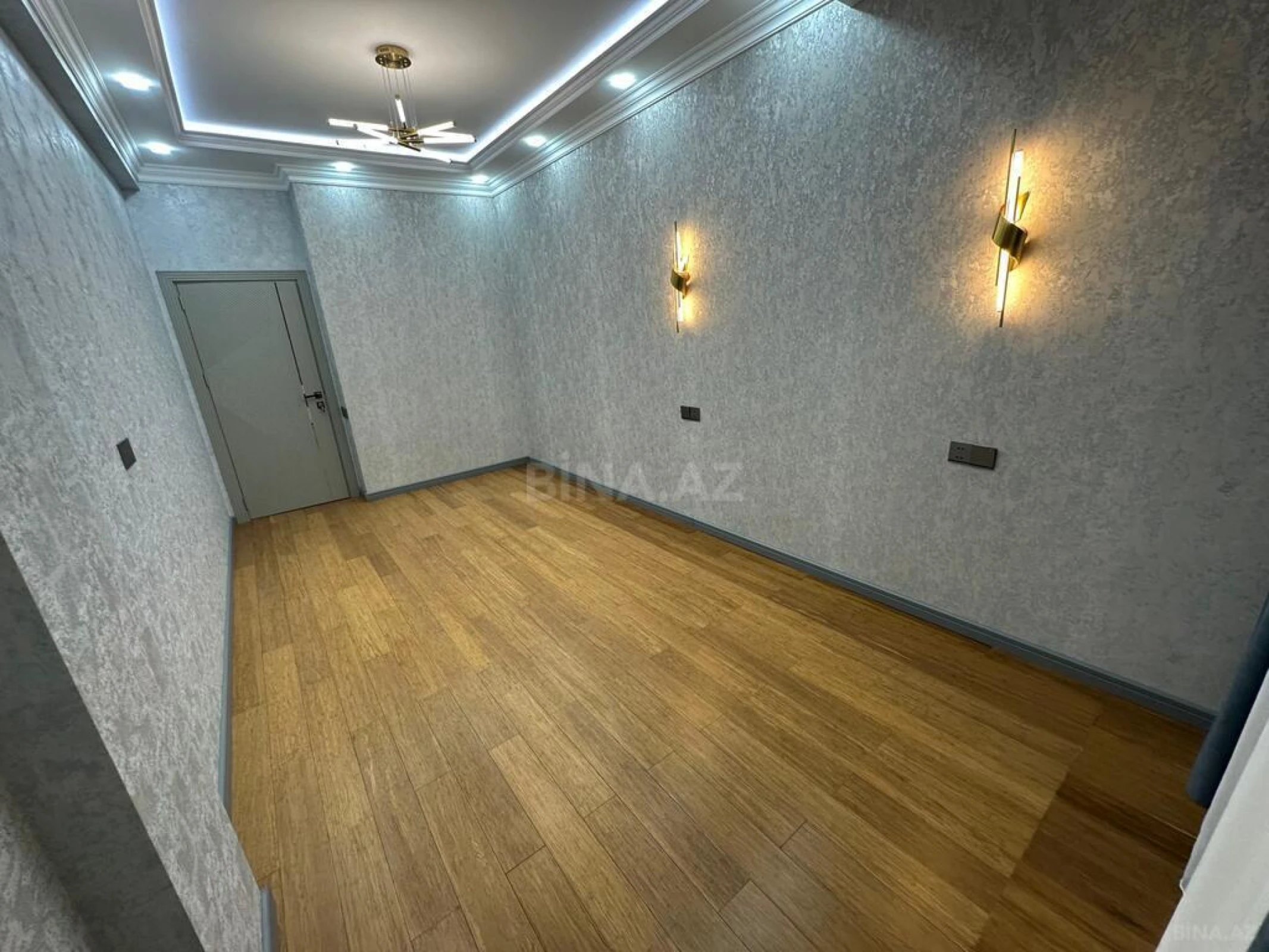 Satılır 3 otaqlı mənzil 119 m²