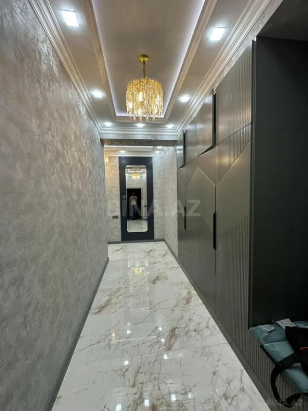 Satılır 3 otaqlı mənzil 119 m²