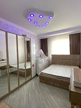 Satılır 3 otaqlı mənzil 83 m²