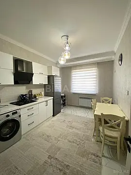Satılır 3 otaqlı mənzil 83 m²