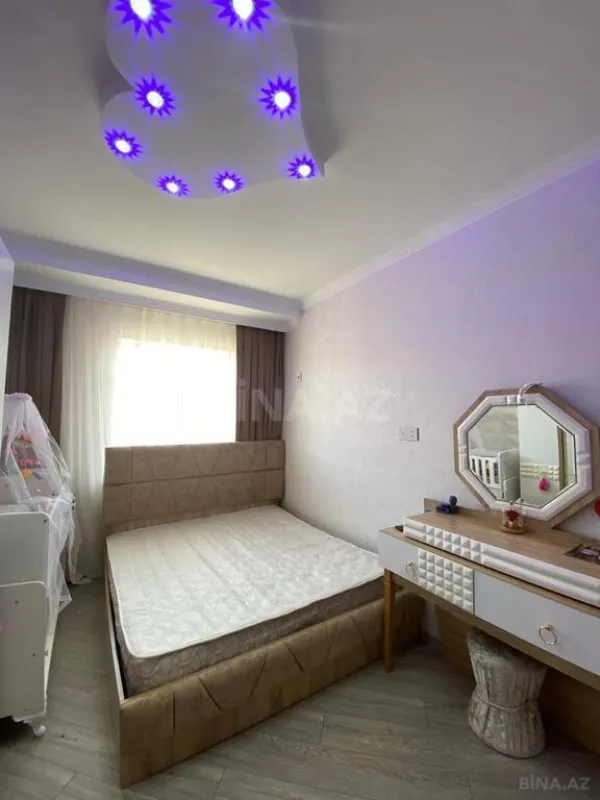 Satılır 3 otaqlı mənzil 83 m²