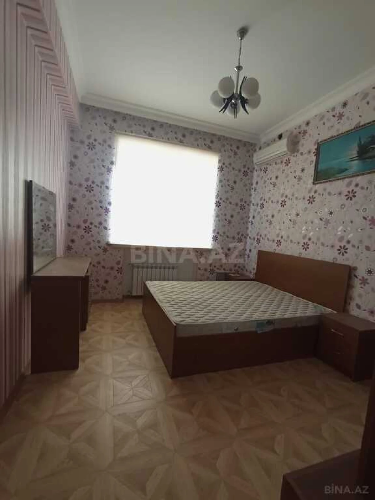 Kirayə verilir 9 otaqlı həyət evi 350 m²