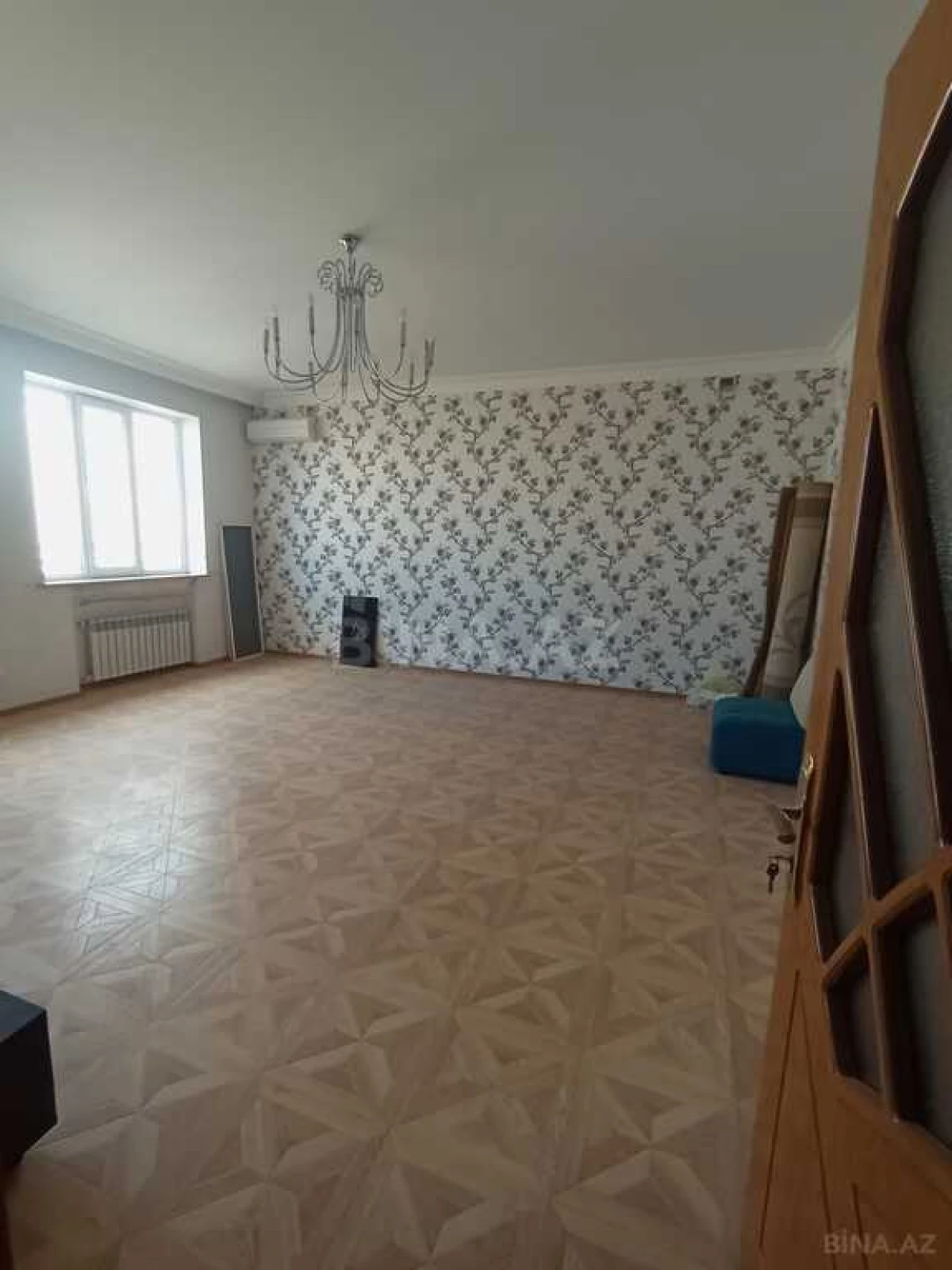 Kirayə verilir 9 otaqlı həyət evi 350 m²