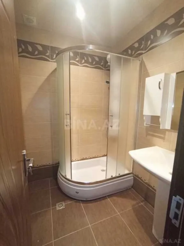 Kirayə verilir 9 otaqlı həyət evi 350 m²
