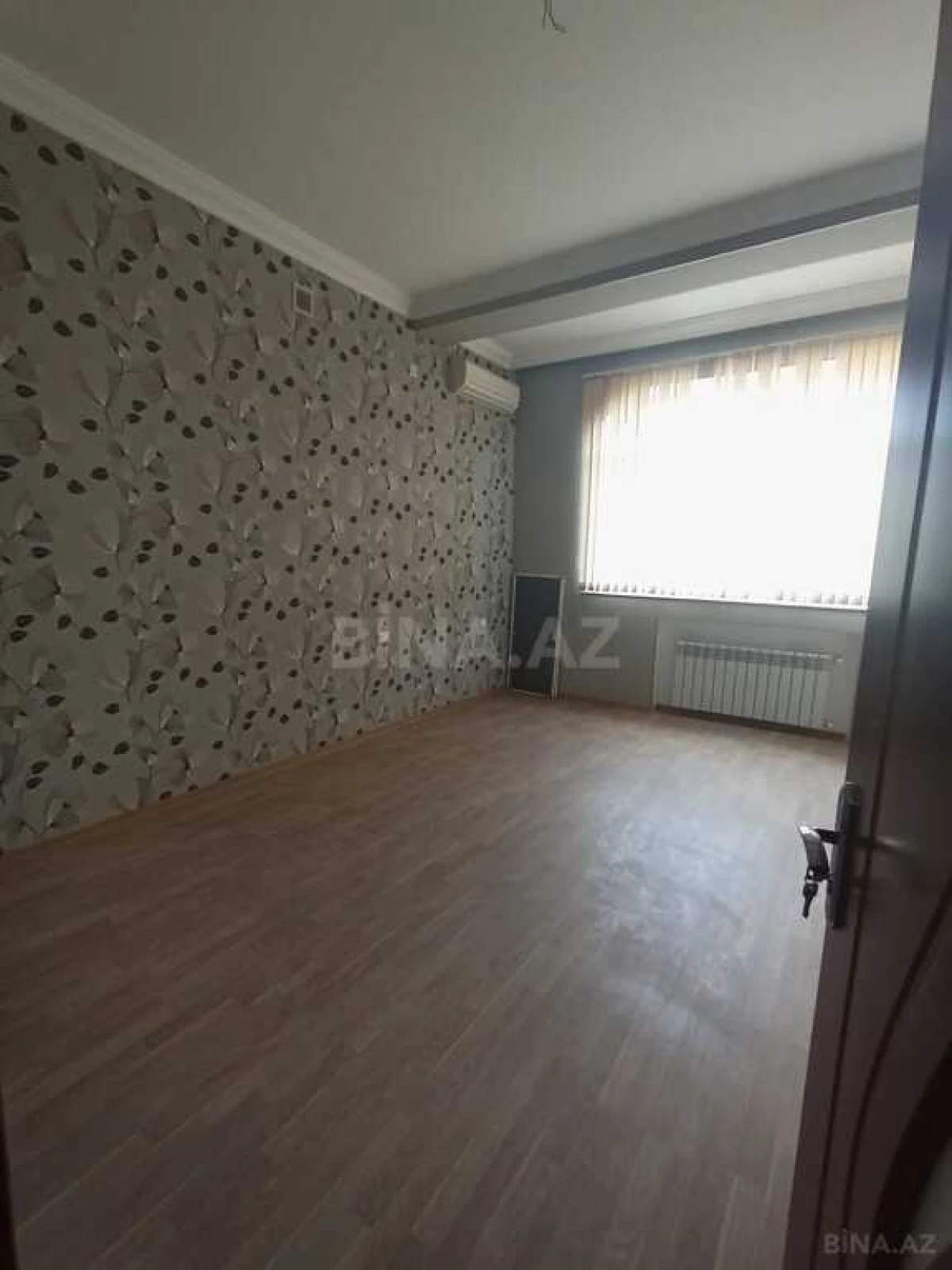 Kirayə verilir 9 otaqlı həyət evi 350 m²