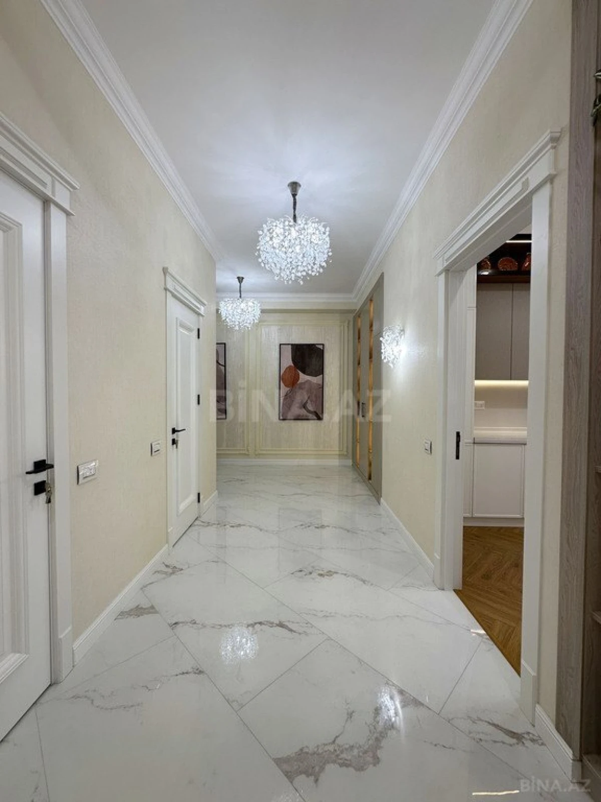 Satılır 3 otaqlı mənzil 120 m²