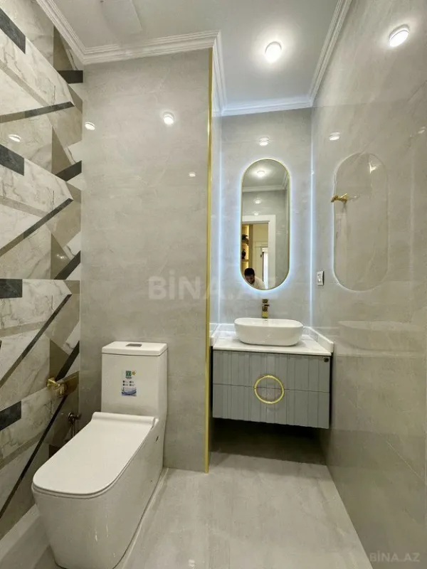 Satılır 3 otaqlı mənzil 120 m²