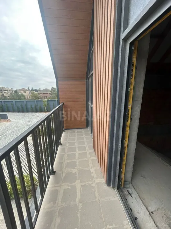 Satılır 3 otaqlı mənzil 95 m²