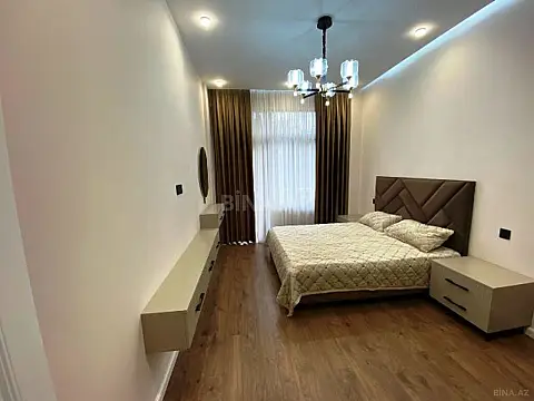 Satılır 3 otaqlı mənzil 107 m²