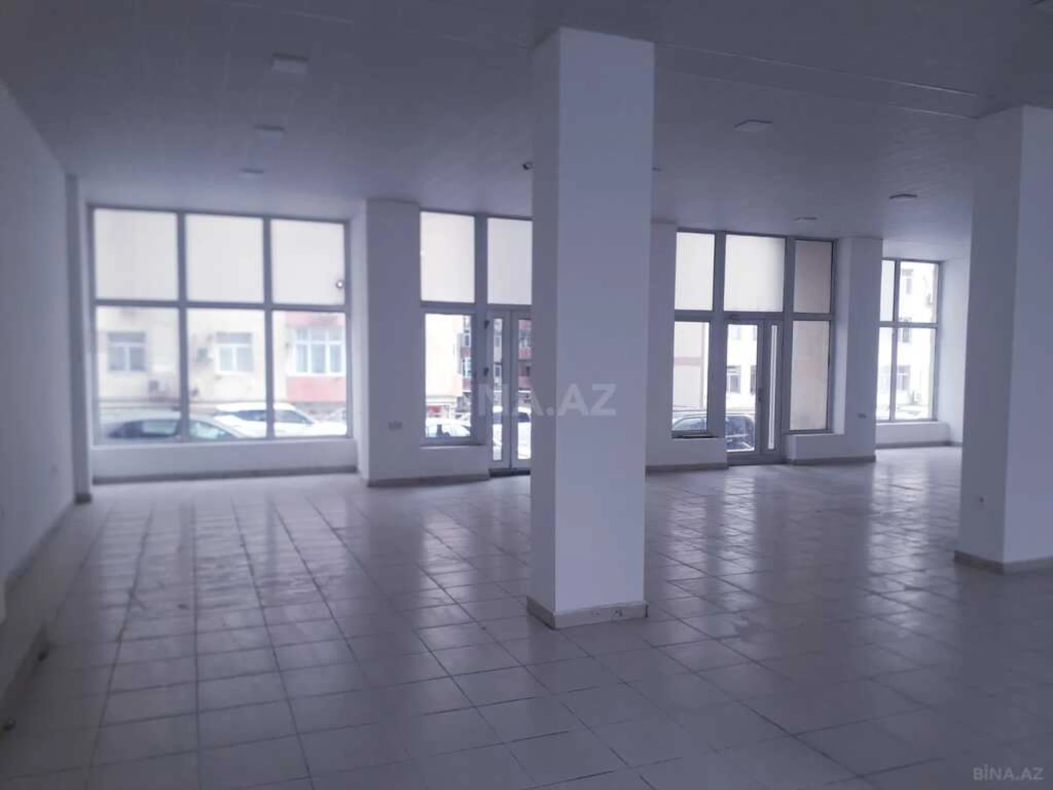 Kirayə verilir obyekt 200 m²