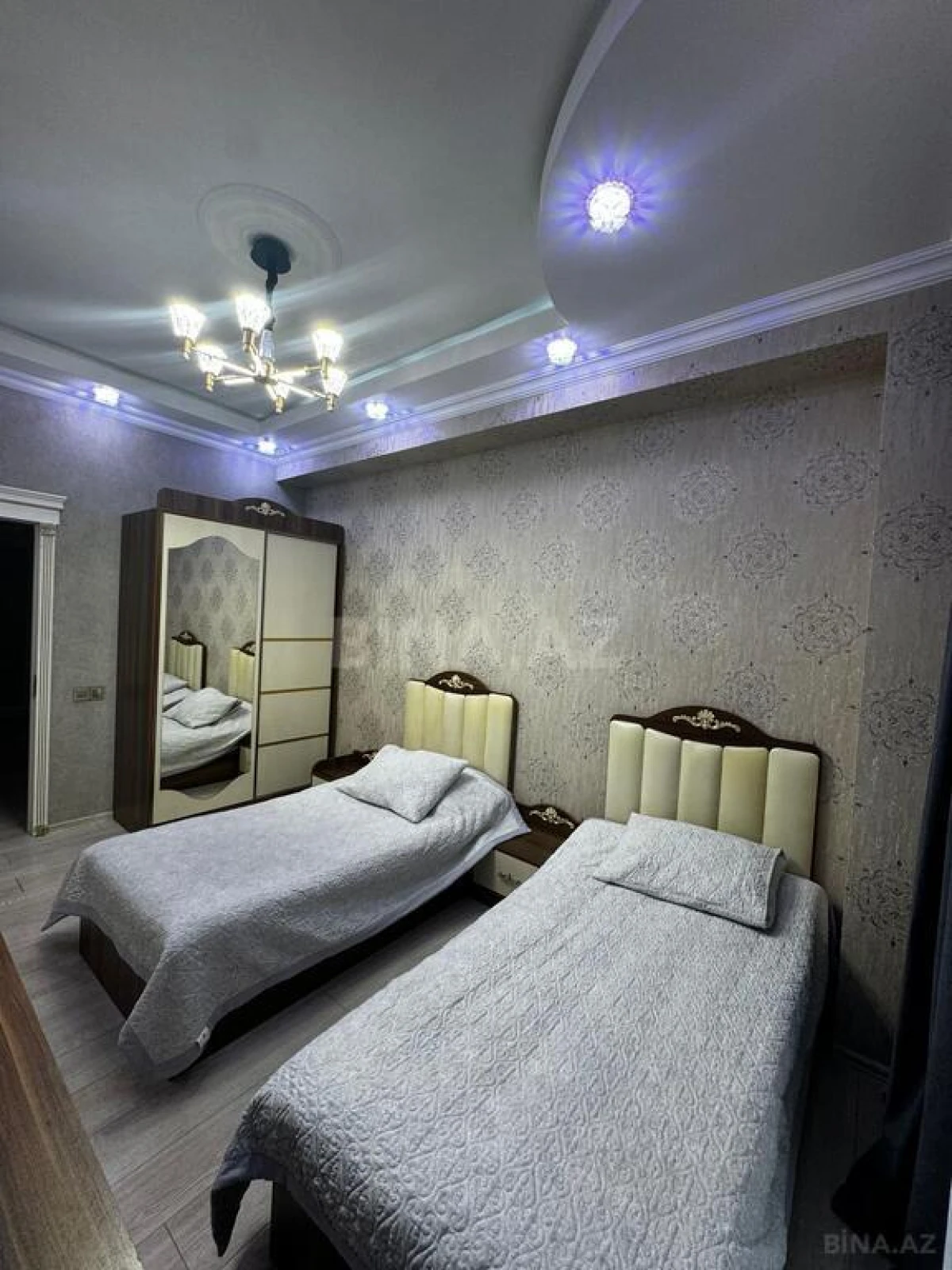 Kirayə verilir 3 otaqlı mənzil 110 m²