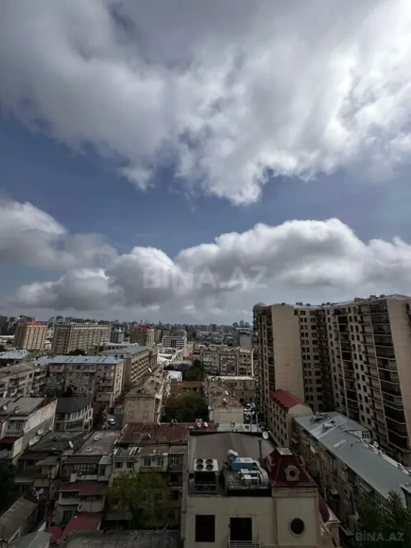 Kirayə verilir 3 otaqlı mənzil 120 m²