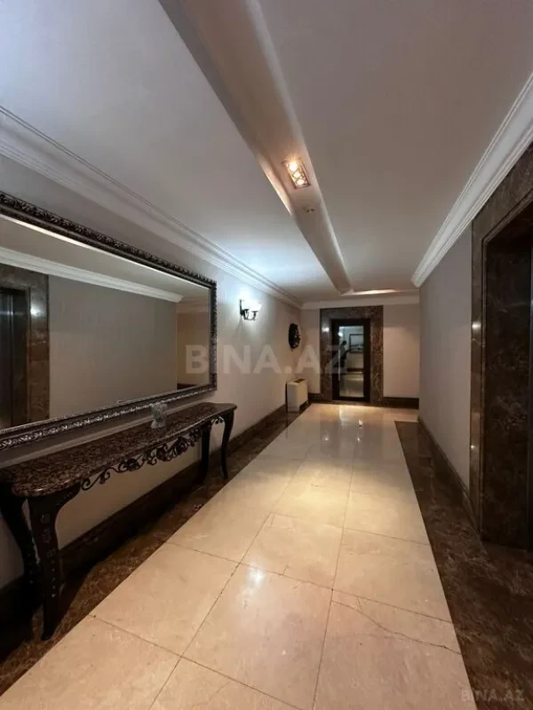 Kirayə verilir 3 otaqlı mənzil 120 m²
