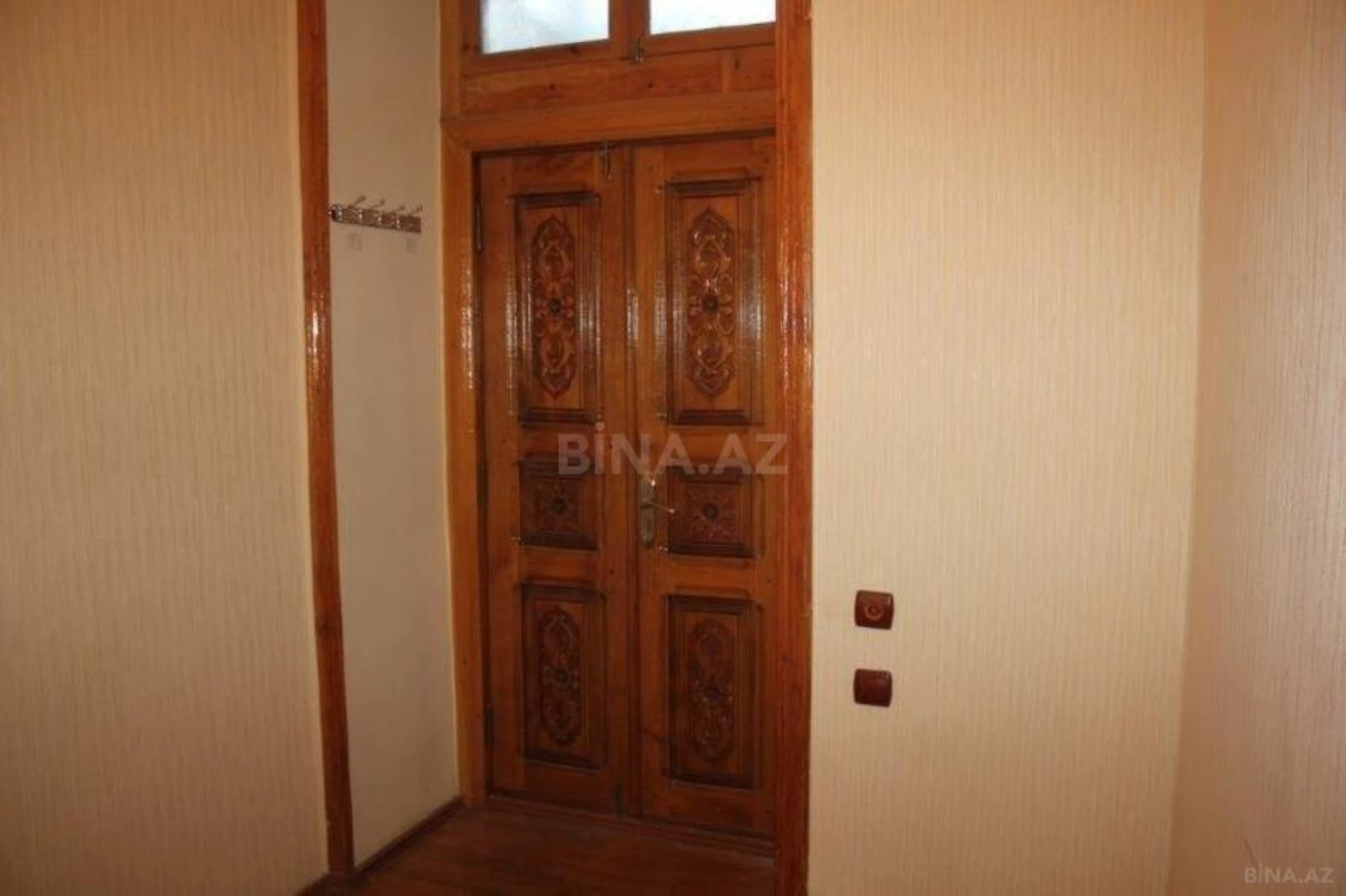 Kirayə verilir 3 otaqlı ofis 68 m²