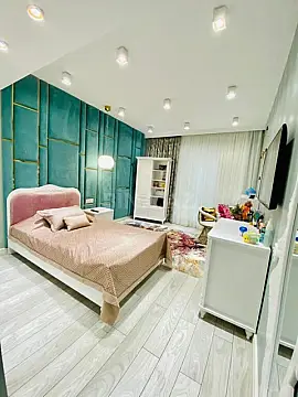 Kirayə verilir 3 otaqlı mənzil 130 m²