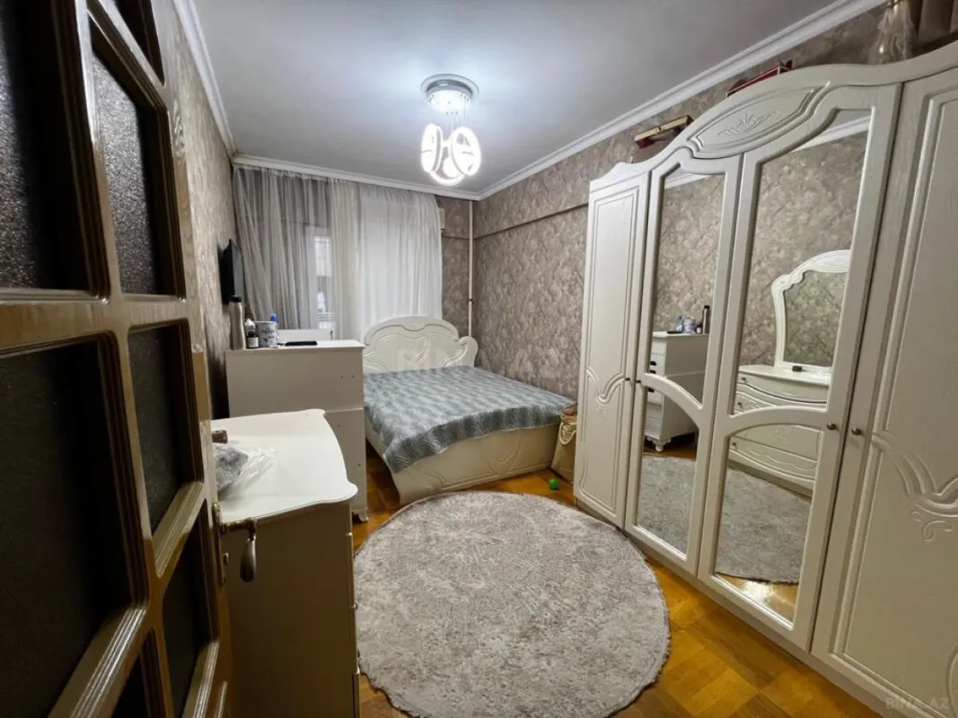 Satılır 3 otaqlı mənzil 96 m²