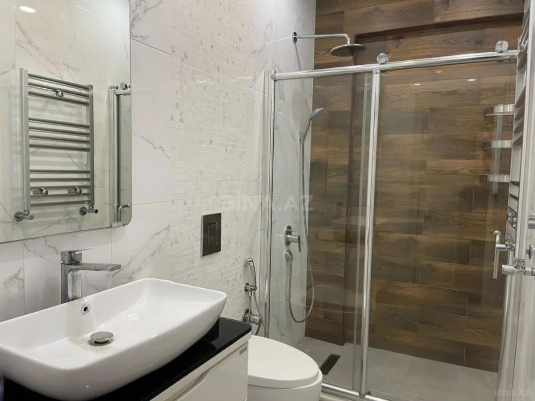 Kirayə verilir 2 otaqlı mənzil 89 m²