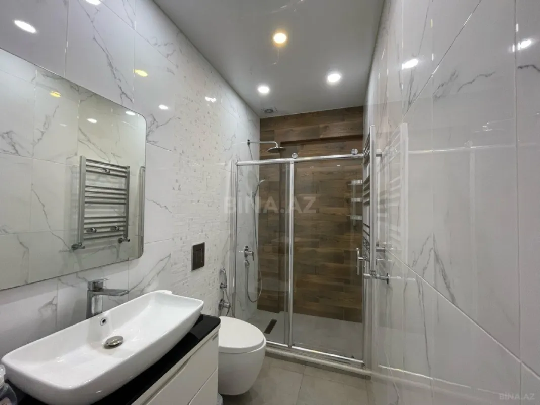 Kirayə verilir 2 otaqlı mənzil 89 m²