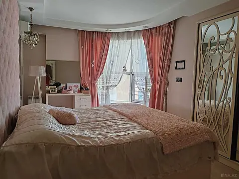 Satılır 3 otaqlı mənzil 112 m²