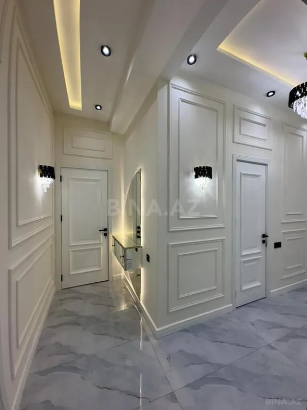 Satılır 3 otaqlı mənzil 95 m²