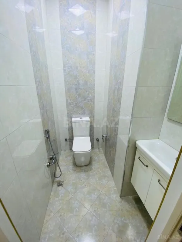 Kirayə verilir 2 otaqlı mənzil 90 m²