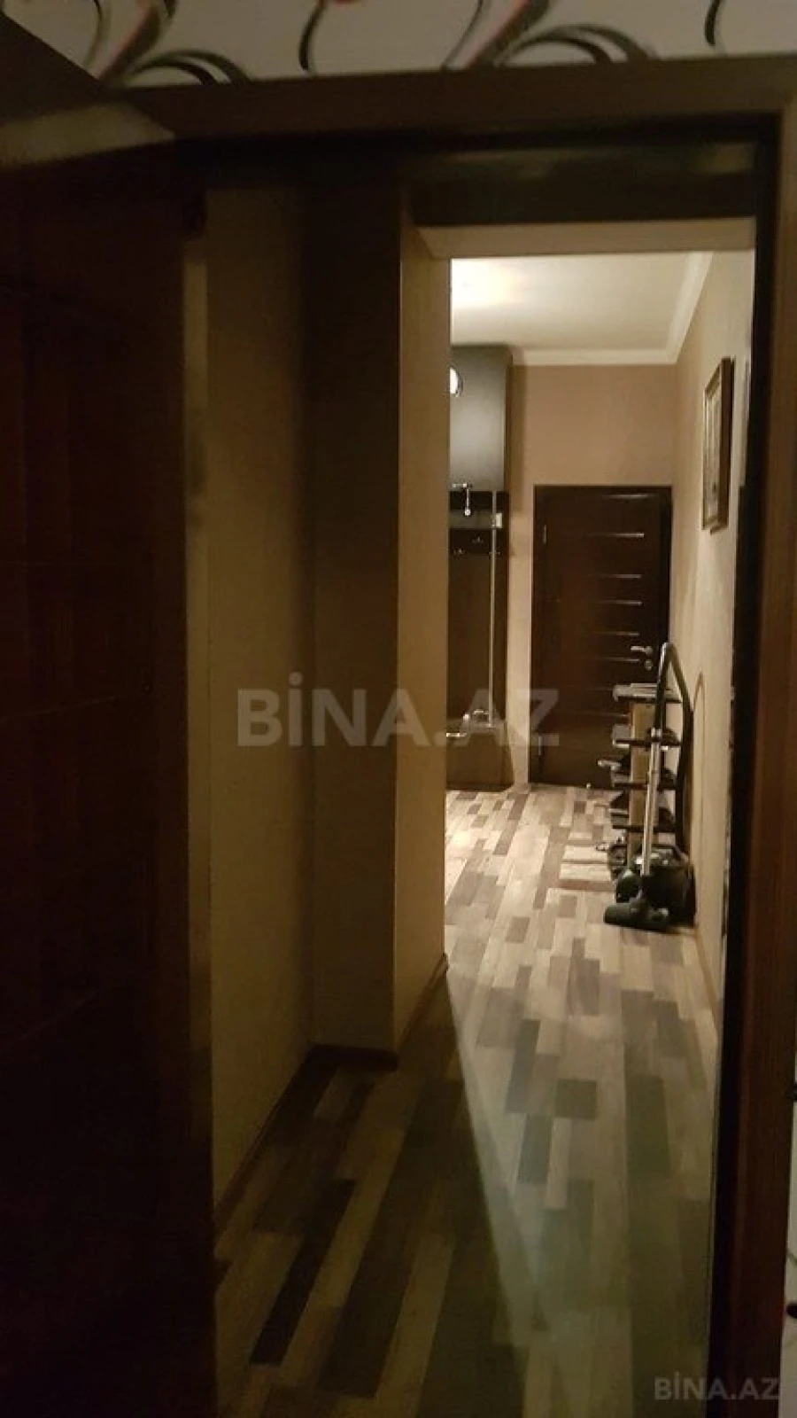 Kirayə verilir 2 otaqlı mənzil 80 m²