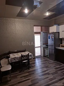 Kirayə verilir 2 otaqlı mənzil 80 m²